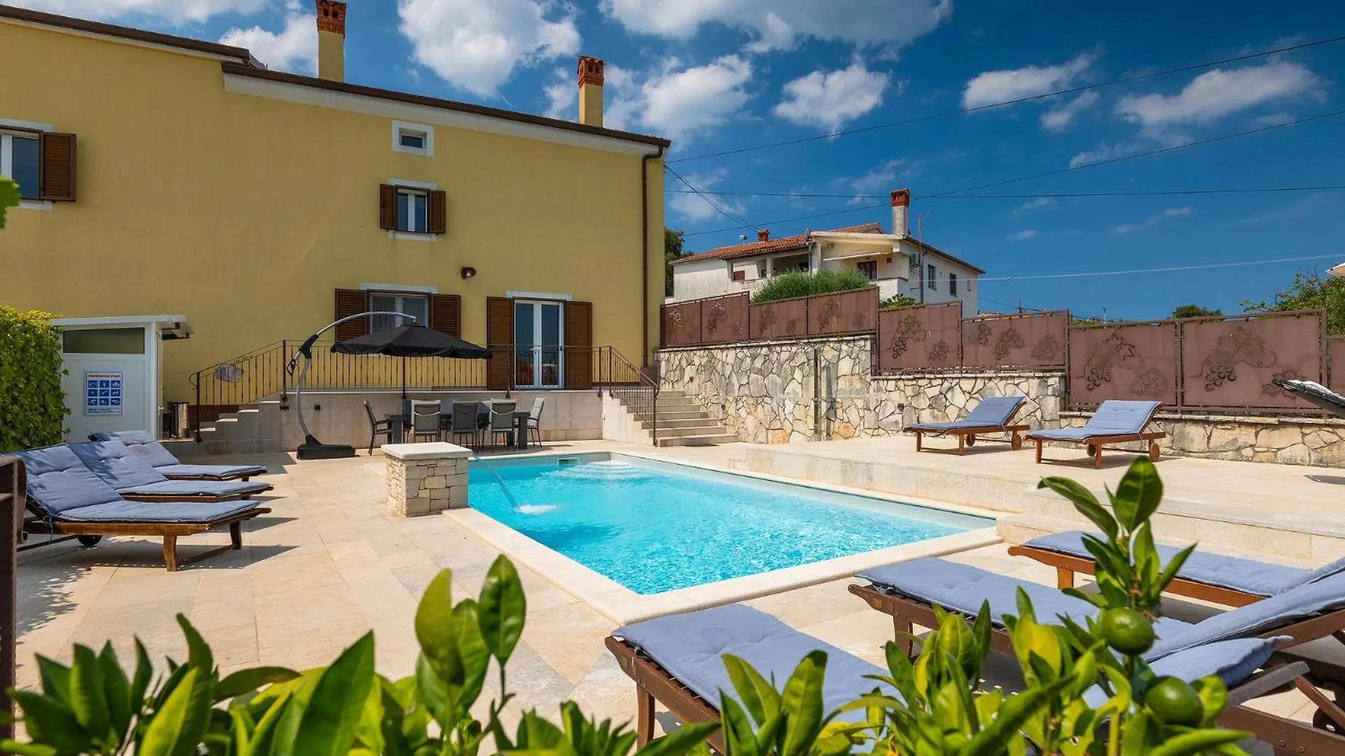 Villa Alberta Rovinjsko Selo Casa de Férias